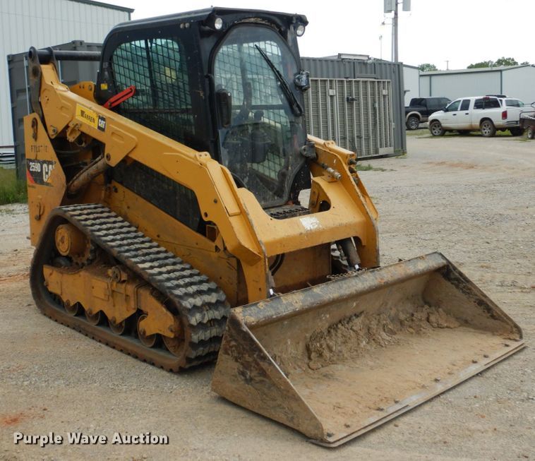 image for item ES9668 2016 Caterpillar 259D  tracked skid steer loader
