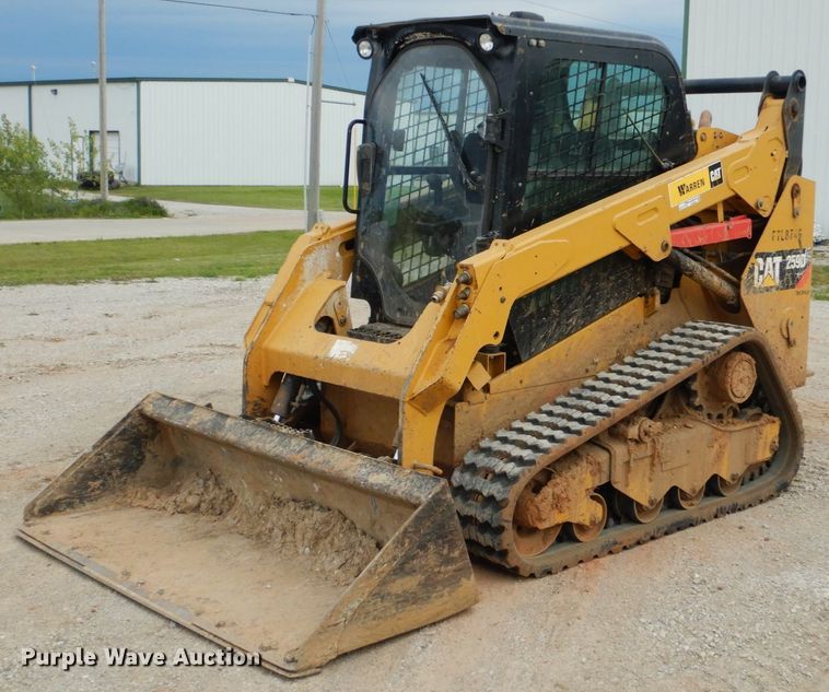 image for item ES9668 2016 Caterpillar 259D  tracked skid steer loader