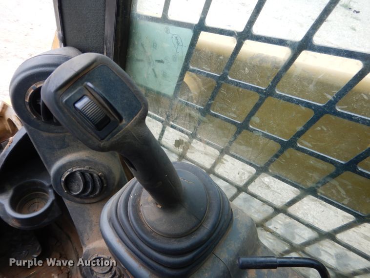 image for item ES9668 2016 Caterpillar 259D  tracked skid steer loader