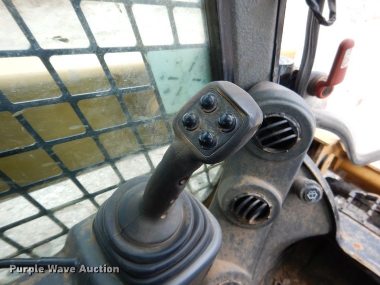 image for item ES9668 2016 Caterpillar 259D  tracked skid steer loader