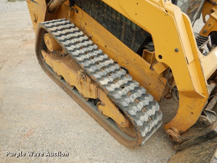 image for item ES9668 2016 Caterpillar 259D  tracked skid steer loader