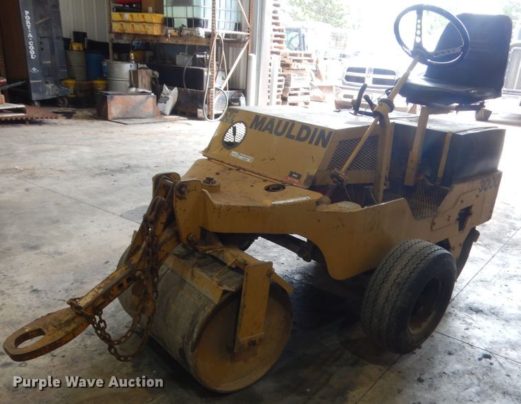 image for item ET9173 Mauldin 3000  double drum vibratory roller