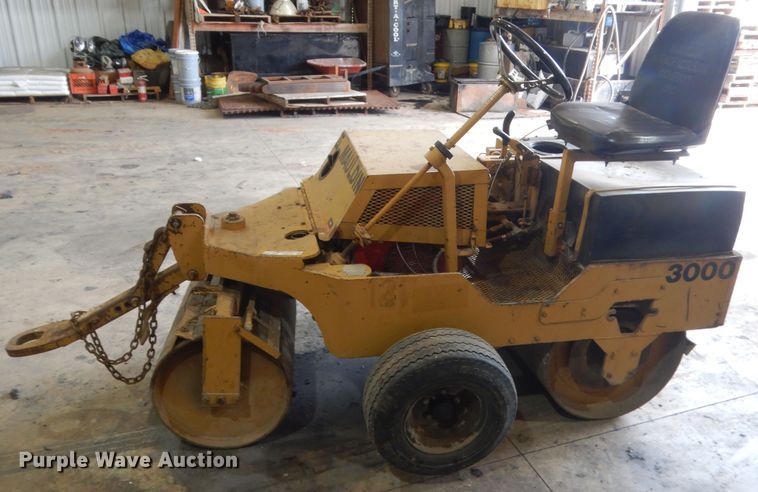 image for item ET9173 Mauldin 3000  double drum vibratory roller