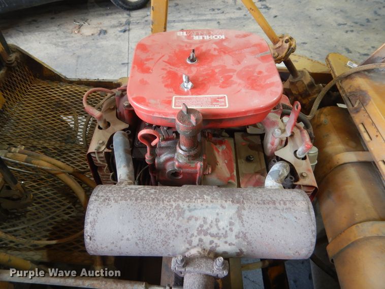 image for item ET9173 Mauldin 3000  double drum vibratory roller