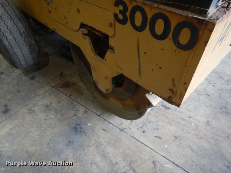 image for item ET9173 Mauldin 3000  double drum vibratory roller