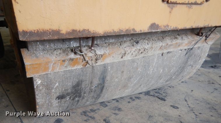 image for item ET9173 Mauldin 3000  double drum vibratory roller