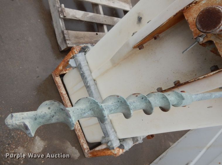 image for item EX9528 Man basket