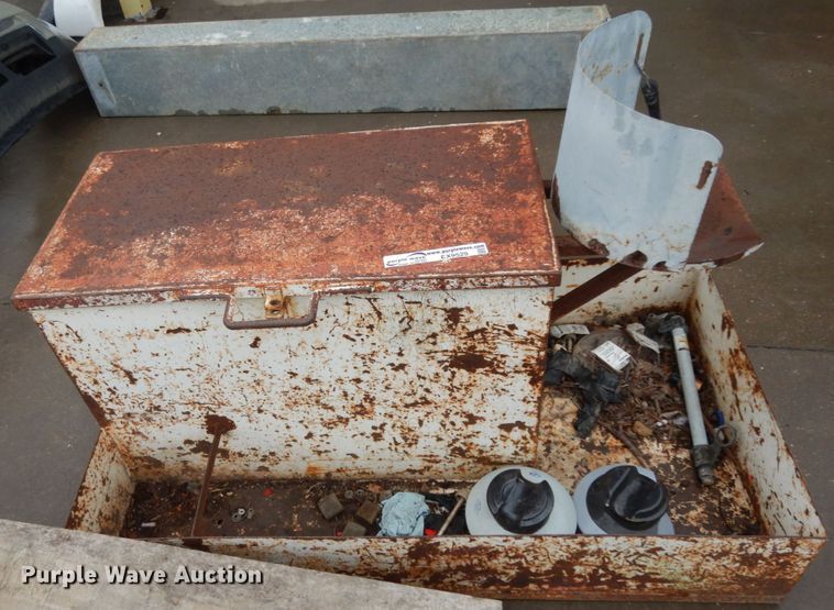 image for item EX9529 Toolboxes