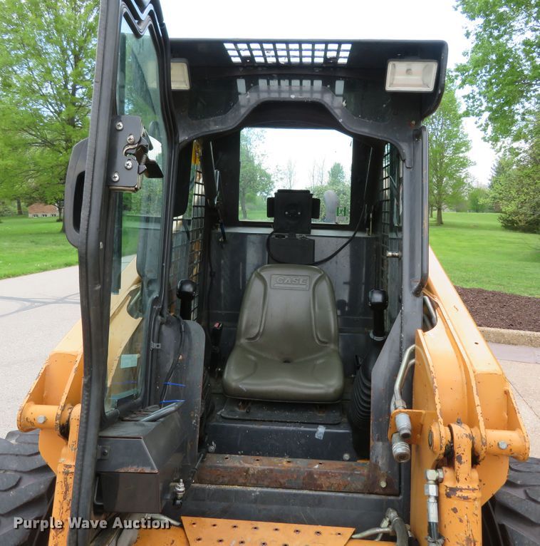 image for item FP9272 2006 Case 430  skid steer loader