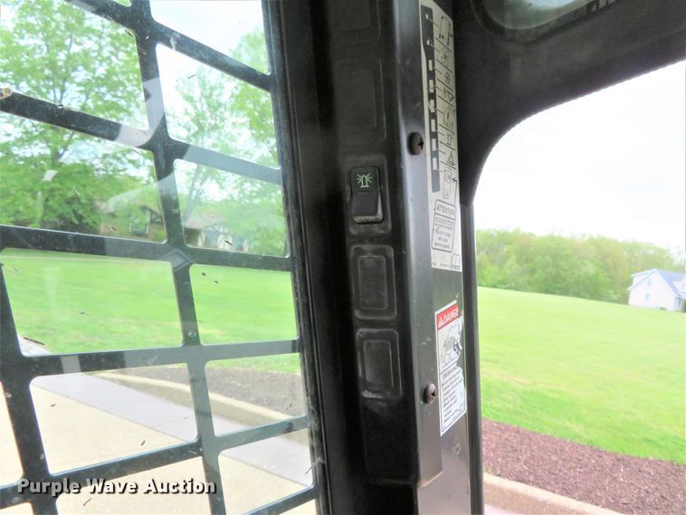 image for item FP9272 2006 Case 430  skid steer loader