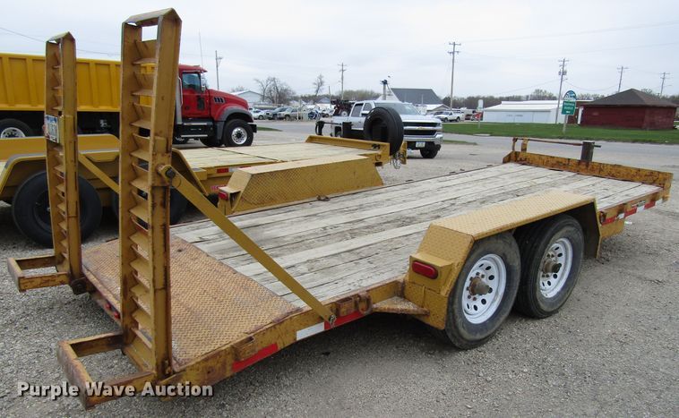 image for item GC9927 2005 Maclander  utility trailer