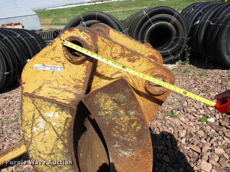 image for item GC9970 Excavator grapple