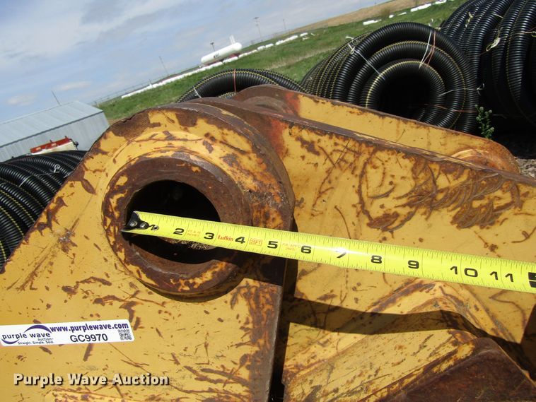 image for item GC9970 Excavator grapple