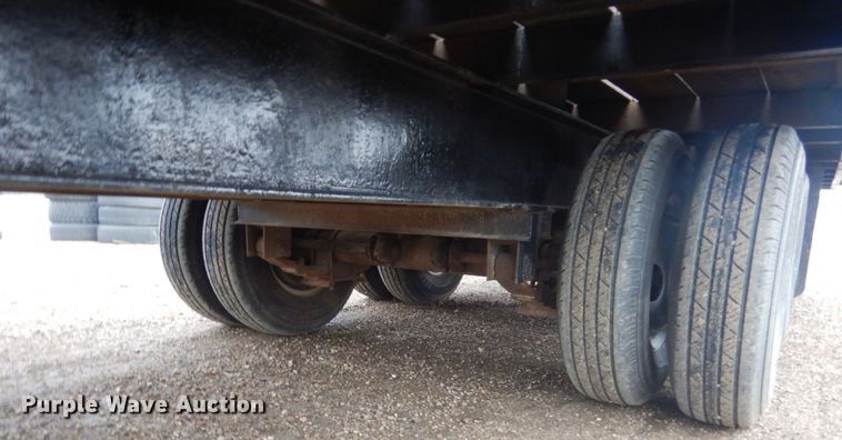 image for item HE9552 2001 D&K  equipment trailer