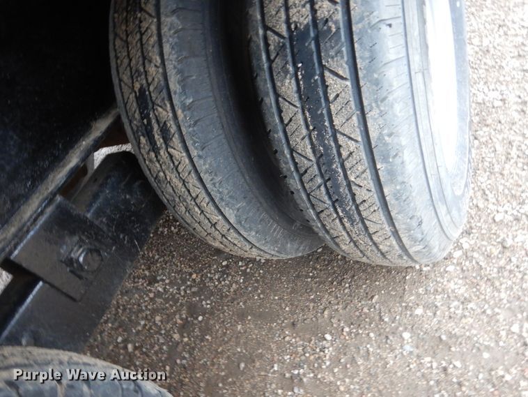 image for item HE9552 2001 D&K  equipment trailer