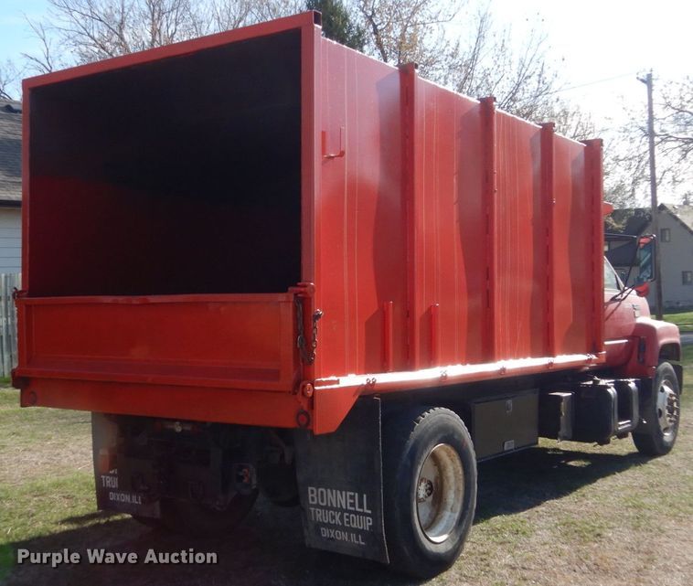 image for item HE9636 1995 GMC TopKick  chipper truck
