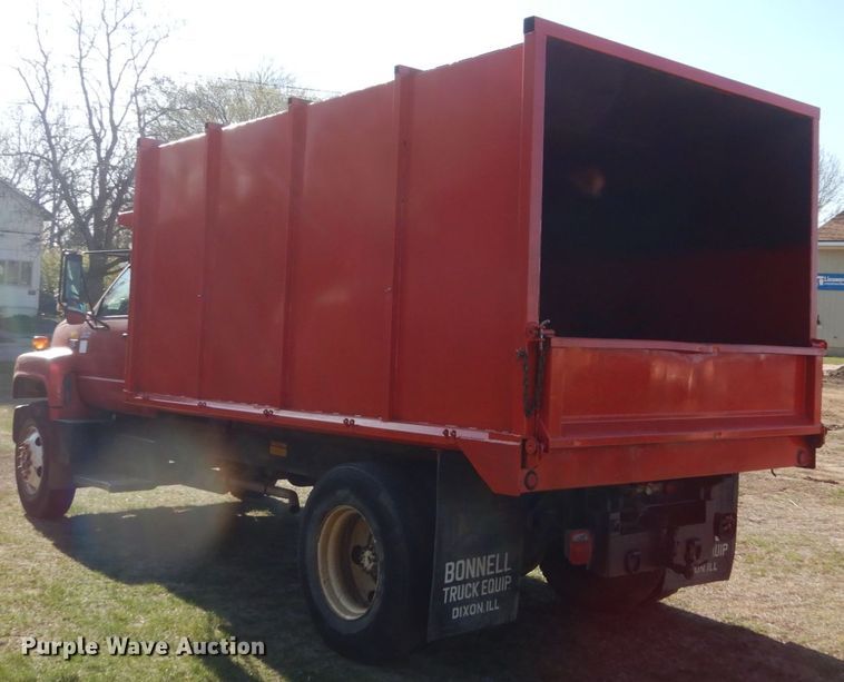 image for item HE9636 1995 GMC TopKick  chipper truck