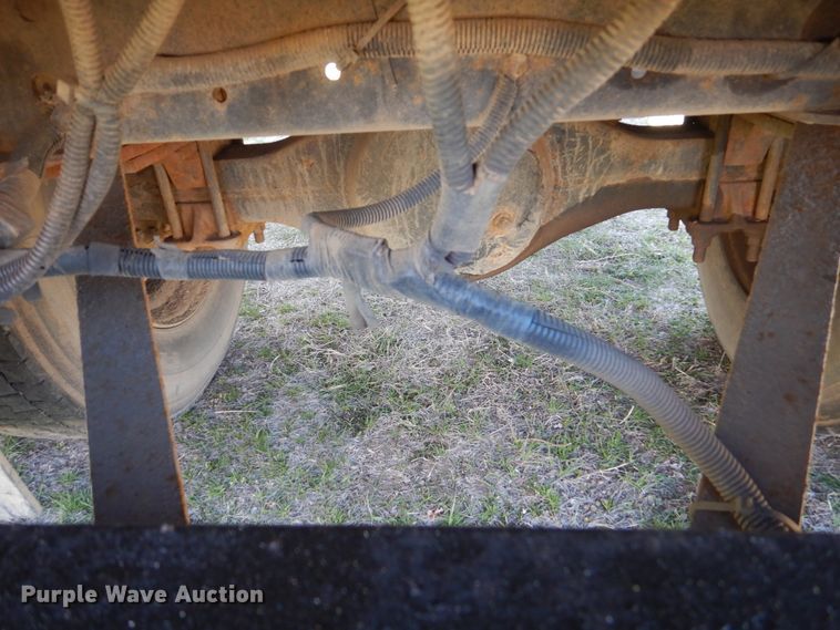 image for item HE9636 1995 GMC TopKick  chipper truck