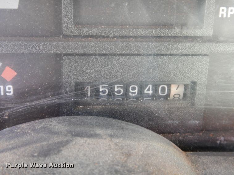 image for item HE9636 1995 GMC TopKick  chipper truck