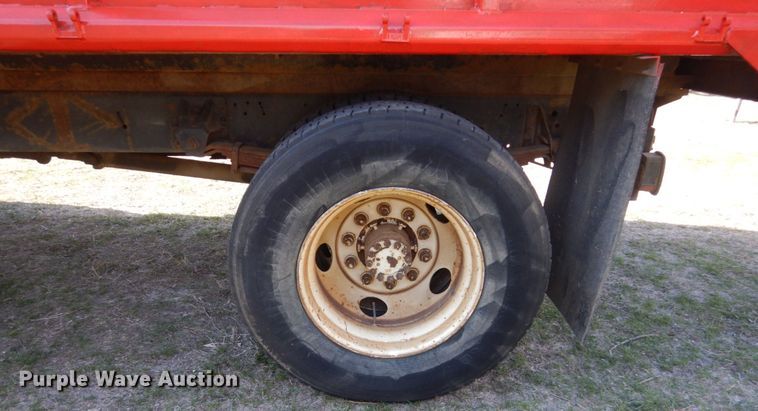 image for item HE9636 1995 GMC TopKick  chipper truck