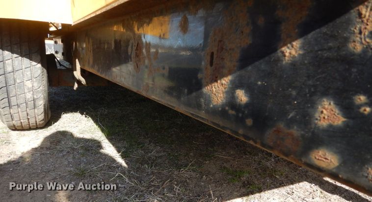 image for item HE9637 Vermeer BC1400  wood chipper