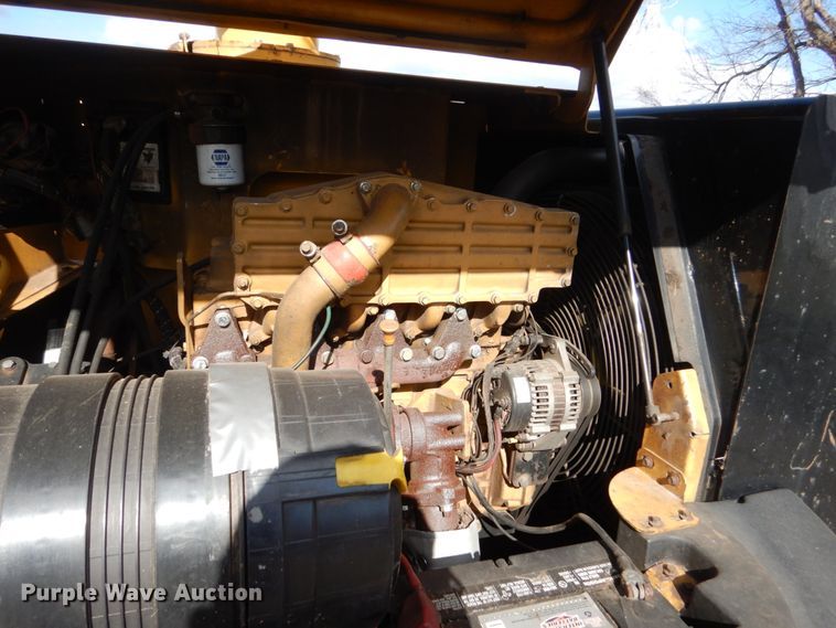 image for item HE9637 Vermeer BC1400  wood chipper