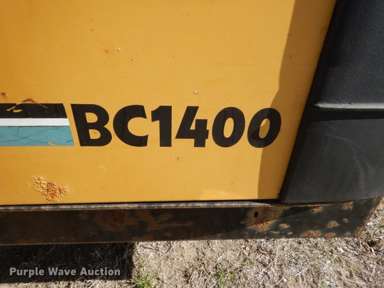 image for item HE9637 Vermeer BC1400  wood chipper