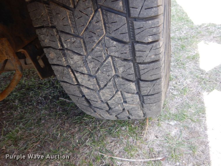 image for item HE9637 Vermeer BC1400  wood chipper