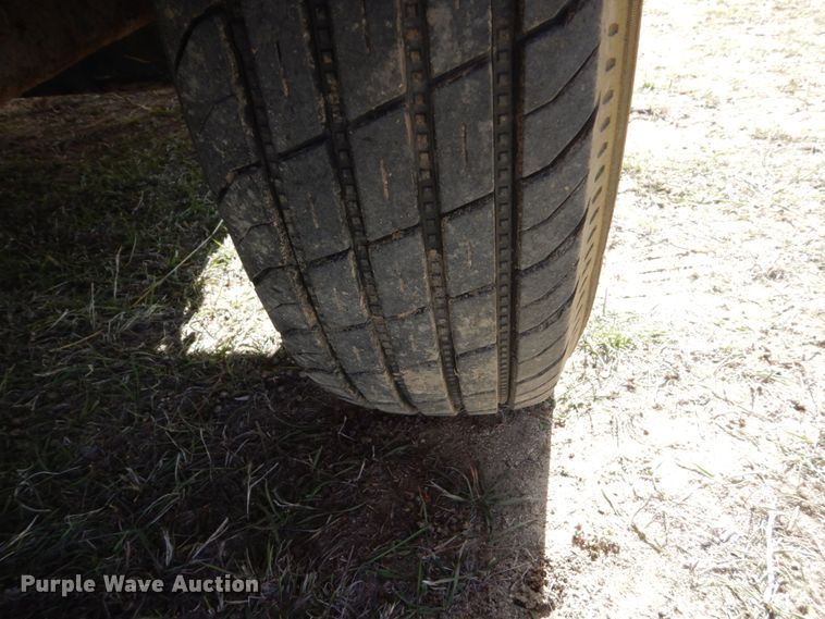 image for item HE9637 Vermeer BC1400  wood chipper