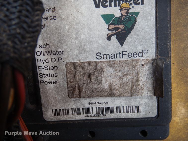 image for item HE9637 Vermeer BC1400  wood chipper