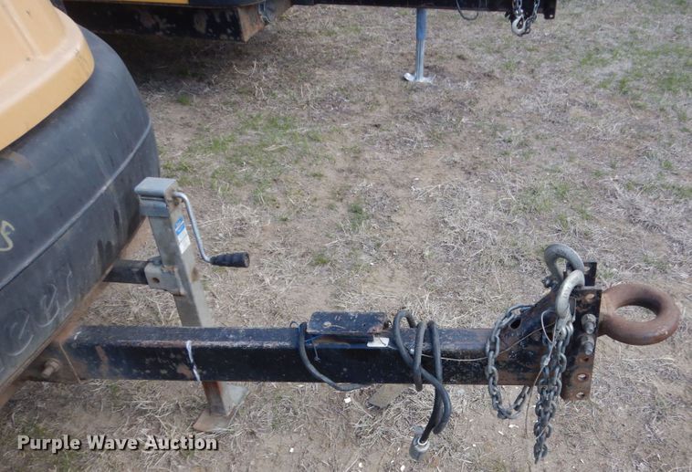 image for item HE9641 Vermeer BC1400XL  wood chipper