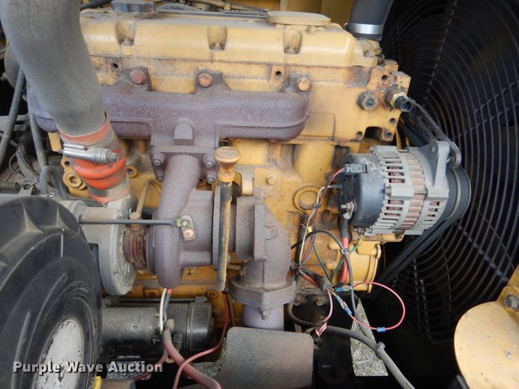 image for item HE9641 Vermeer BC1400XL  wood chipper