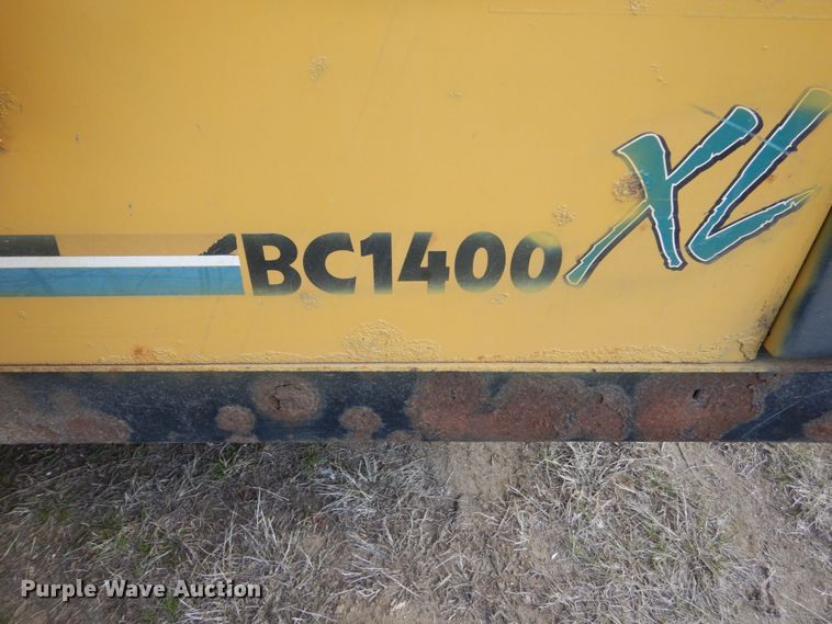 image for item HE9641 Vermeer BC1400XL  wood chipper