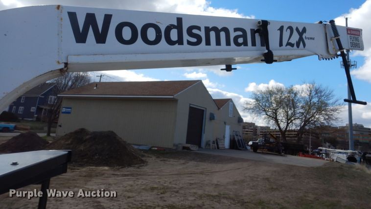 image for item HE9642 Woodsman 12X  wood chipper