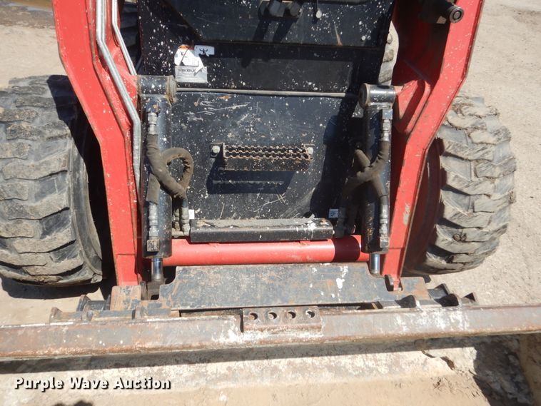 image for item HE9646 Takeuchi TS70R  skid steer loader