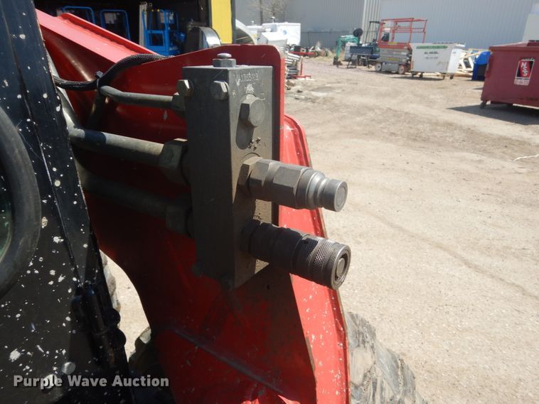 image for item HE9646 Takeuchi TS70R  skid steer loader