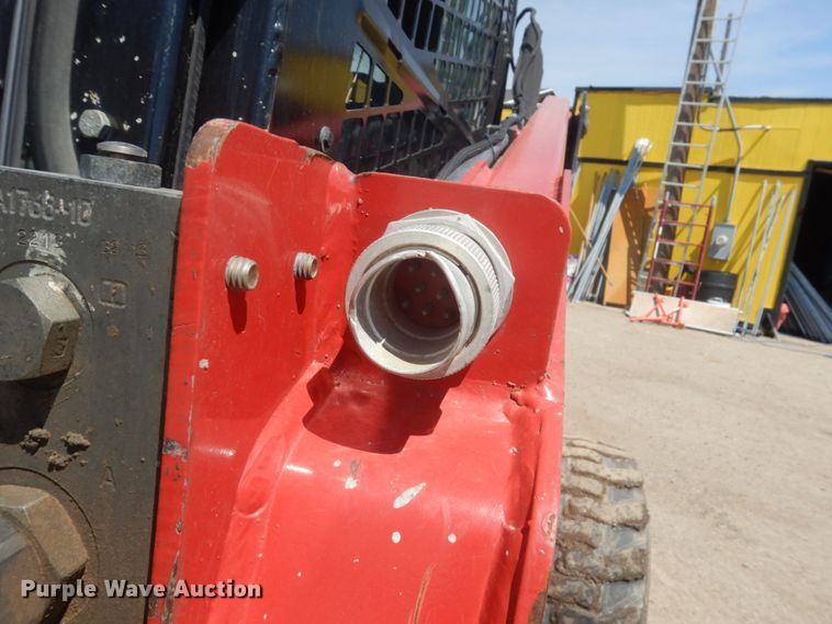 image for item HE9646 Takeuchi TS70R  skid steer loader