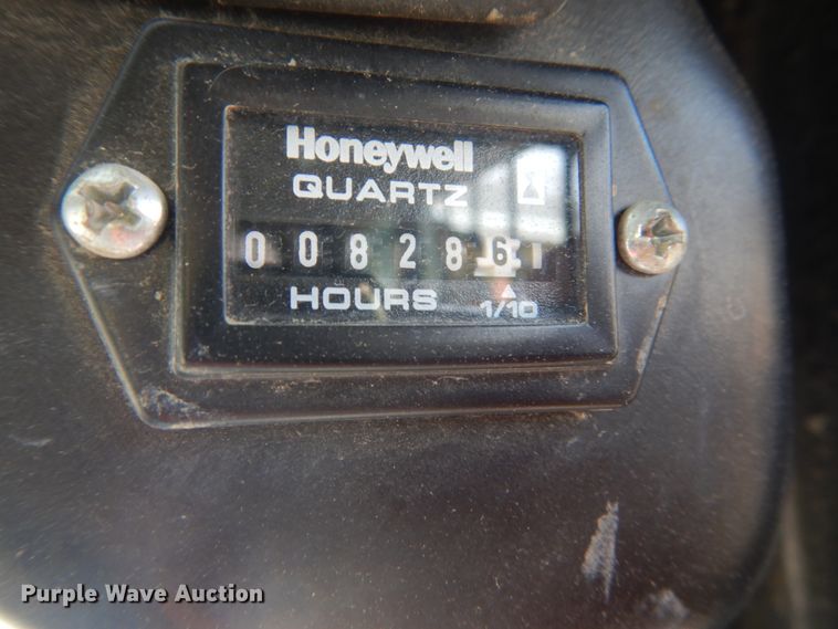 image for item HE9646 Takeuchi TS70R  skid steer loader