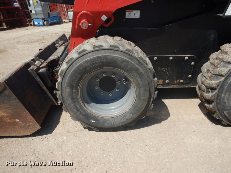 image for item HE9646 Takeuchi TS70R  skid steer loader