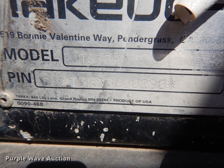 image for item HE9646 Takeuchi TS70R  skid steer loader