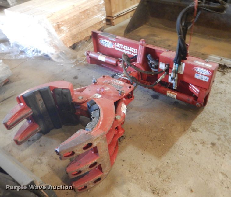 image for item HE9683 EZ Spot  skid steer grapple