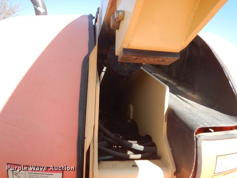 image for item HE9685 2008 JLG 660SJ  boom lift