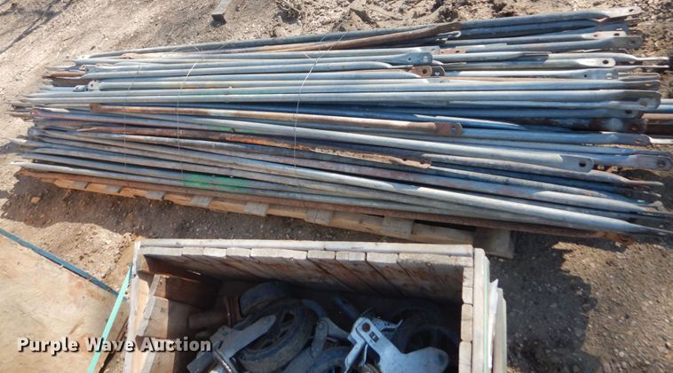 image for item HE9686 Scaffolding