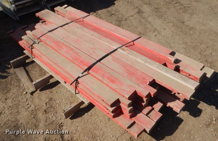 image for item HE9686 Scaffolding