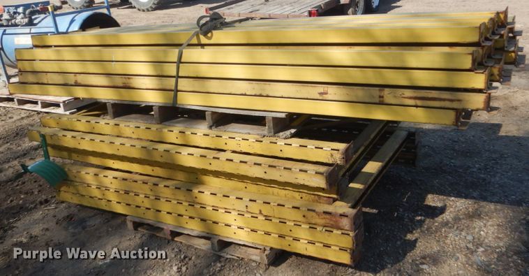 image for item HE9687 Pallet racking