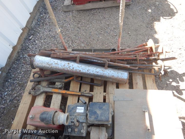 image for item HE9690 Tools