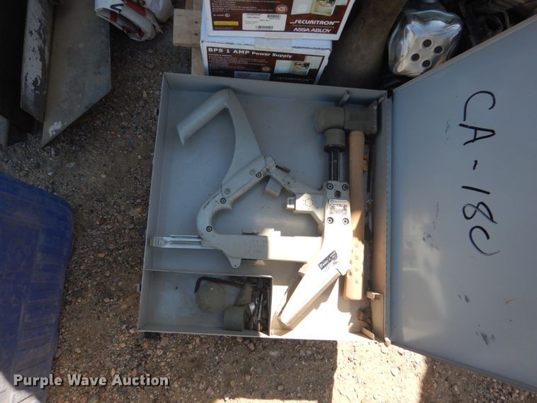 image for item HE9690 Tools