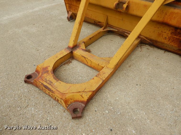 image for item HF9208 Caterpillar 637  rear gate