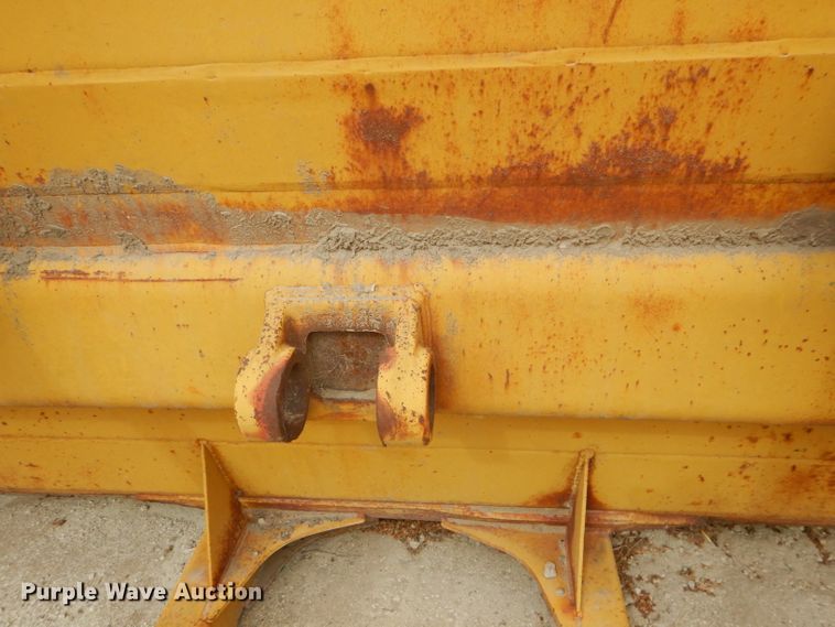 image for item HF9208 Caterpillar 637  rear gate