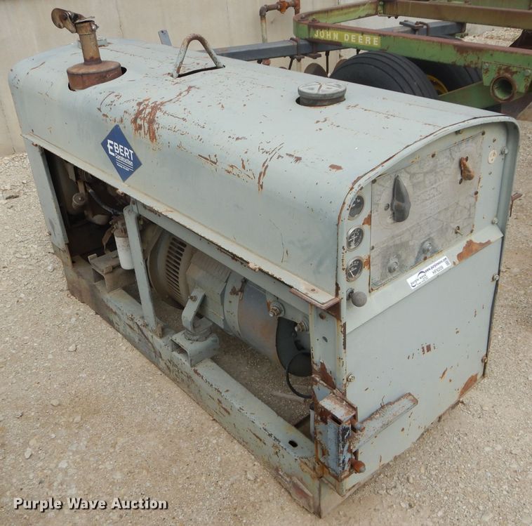 image for item HF9209 Lincoln SA250D3 152  welder